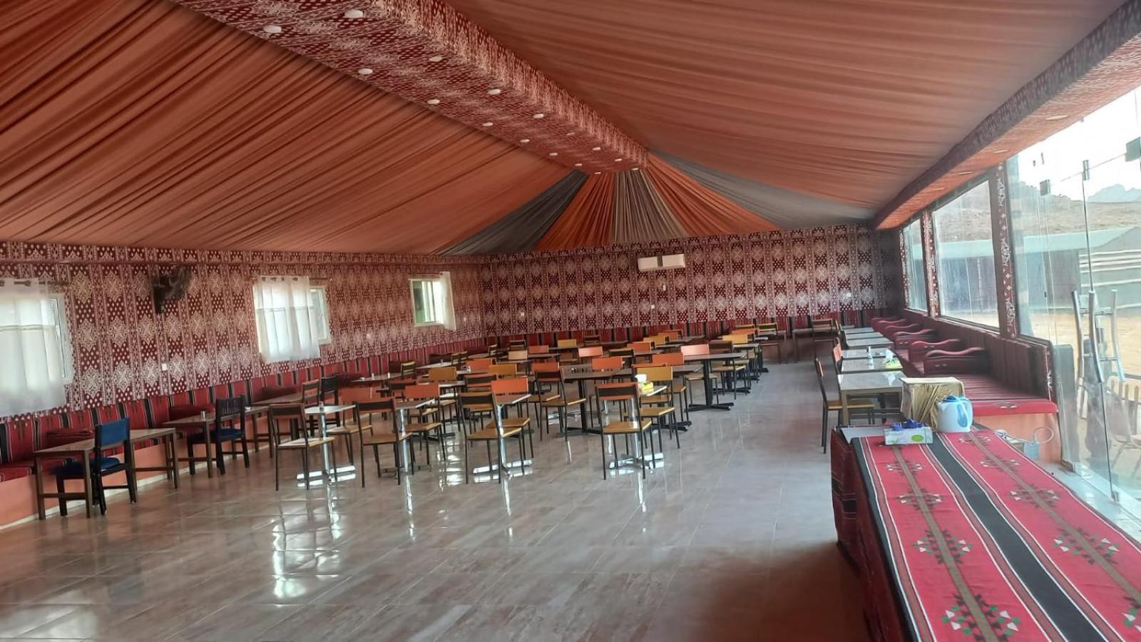 Al Raha Luxury Camp Hotel Wadi Rum Bagian luar foto