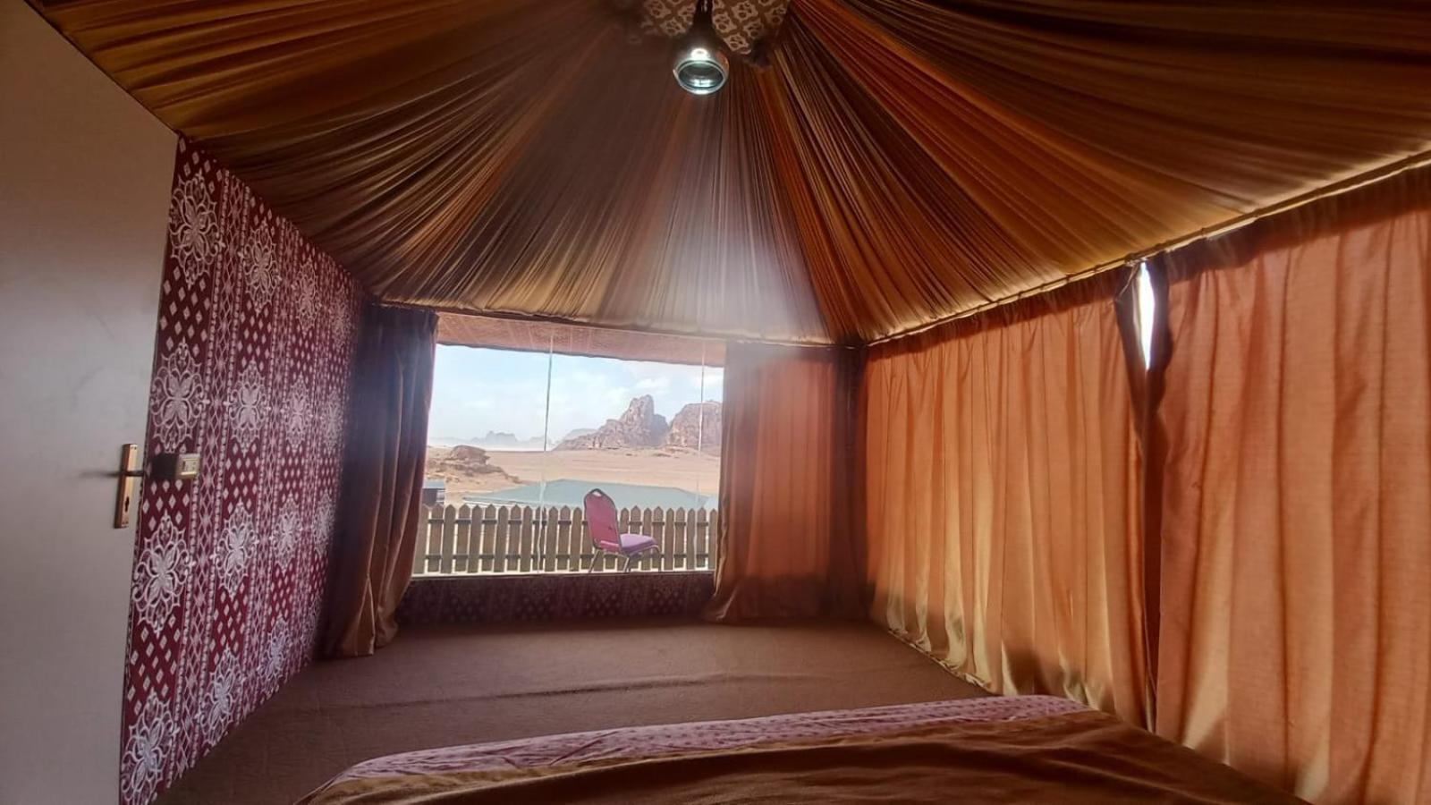 Al Raha Luxury Camp Hotel Wadi Rum Bagian luar foto