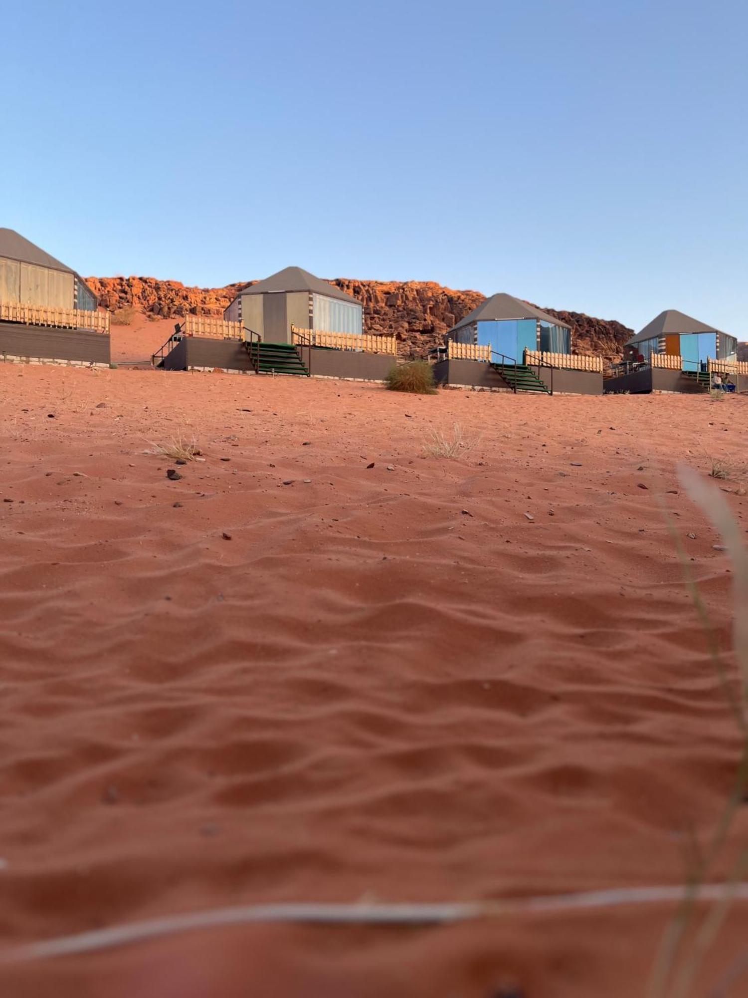 Al Raha Luxury Camp Hotel Wadi Rum Bagian luar foto