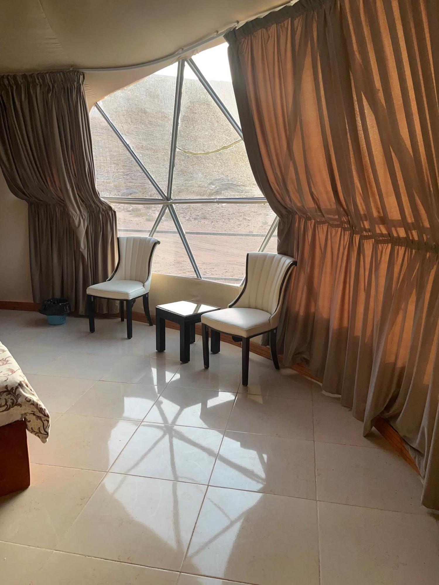 Al Raha Luxury Camp Hotel Wadi Rum Bagian luar foto