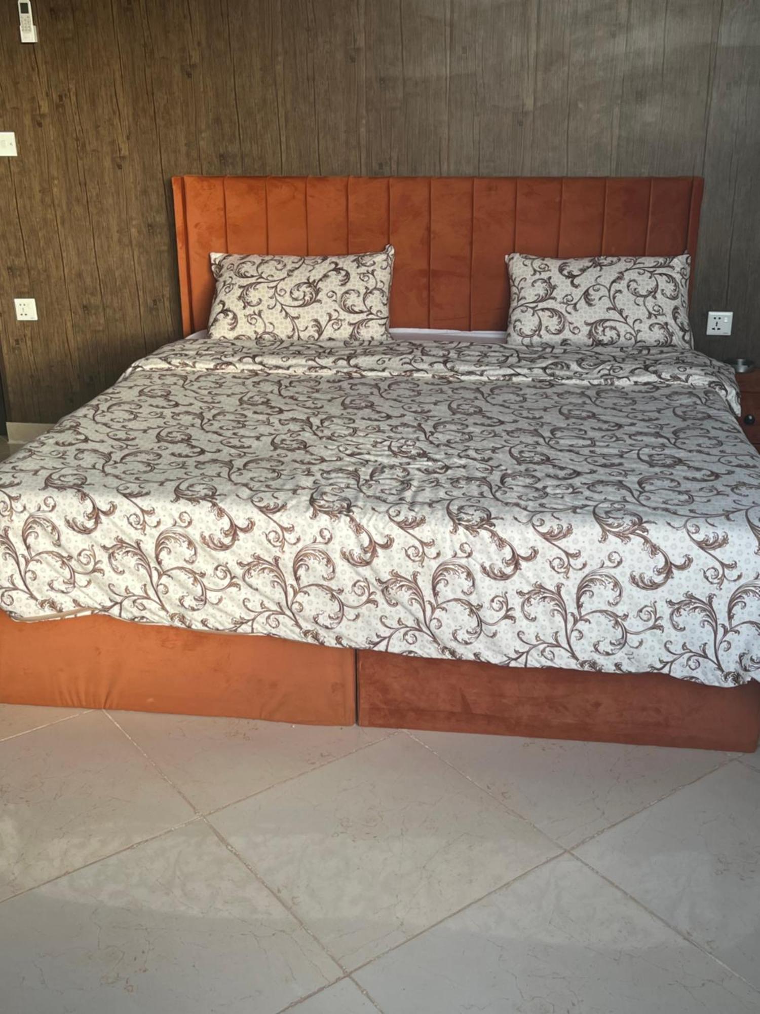 Al Raha Luxury Camp Hotel Wadi Rum Bagian luar foto
